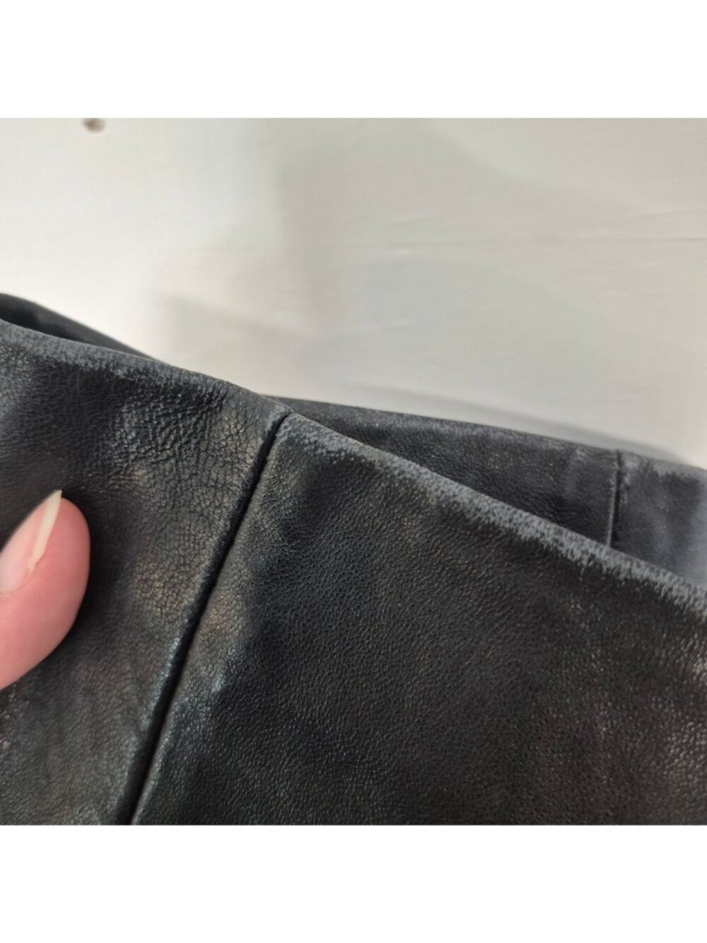 Kenneth Cole Reaction XL Black Leather Jacket With Pockets & Zip-Up Front - Picture 9 of 9